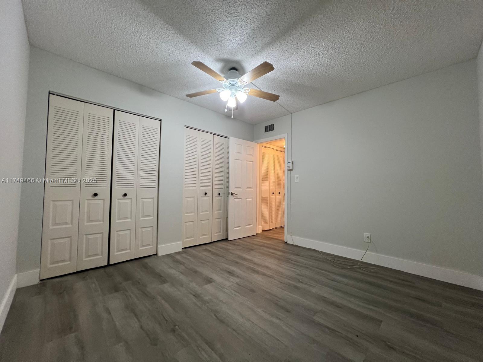 7837 Golf Cir Dr 102 Property Photo 5