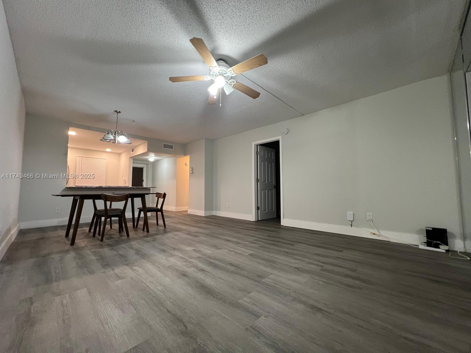7837 Golf Cir Dr 102 Property Photo 6
