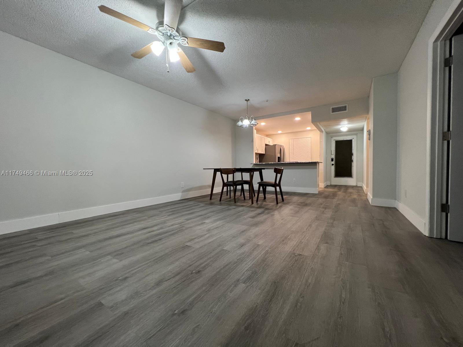 7837 Golf Cir Dr 102 Property Photo 14