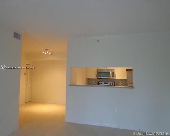 2280 E Preserve Way 201 Property Photo 3