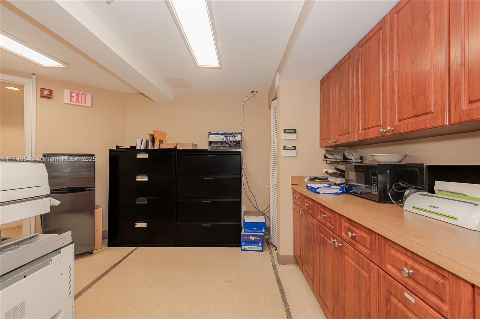 17100 N Bay Property Photo 13