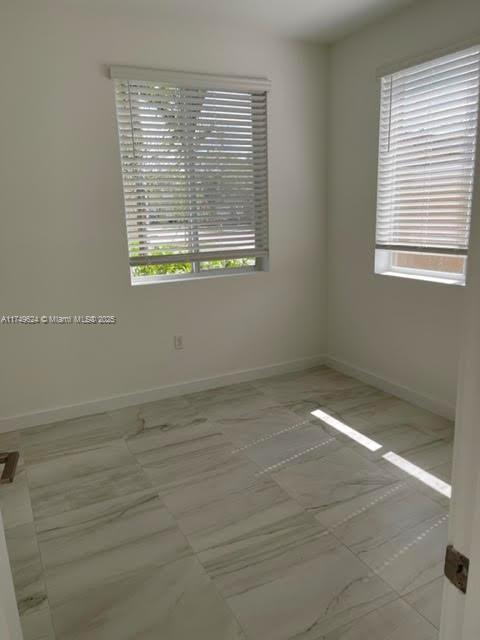 2441 Se 11th St 2441 Property Photo 11