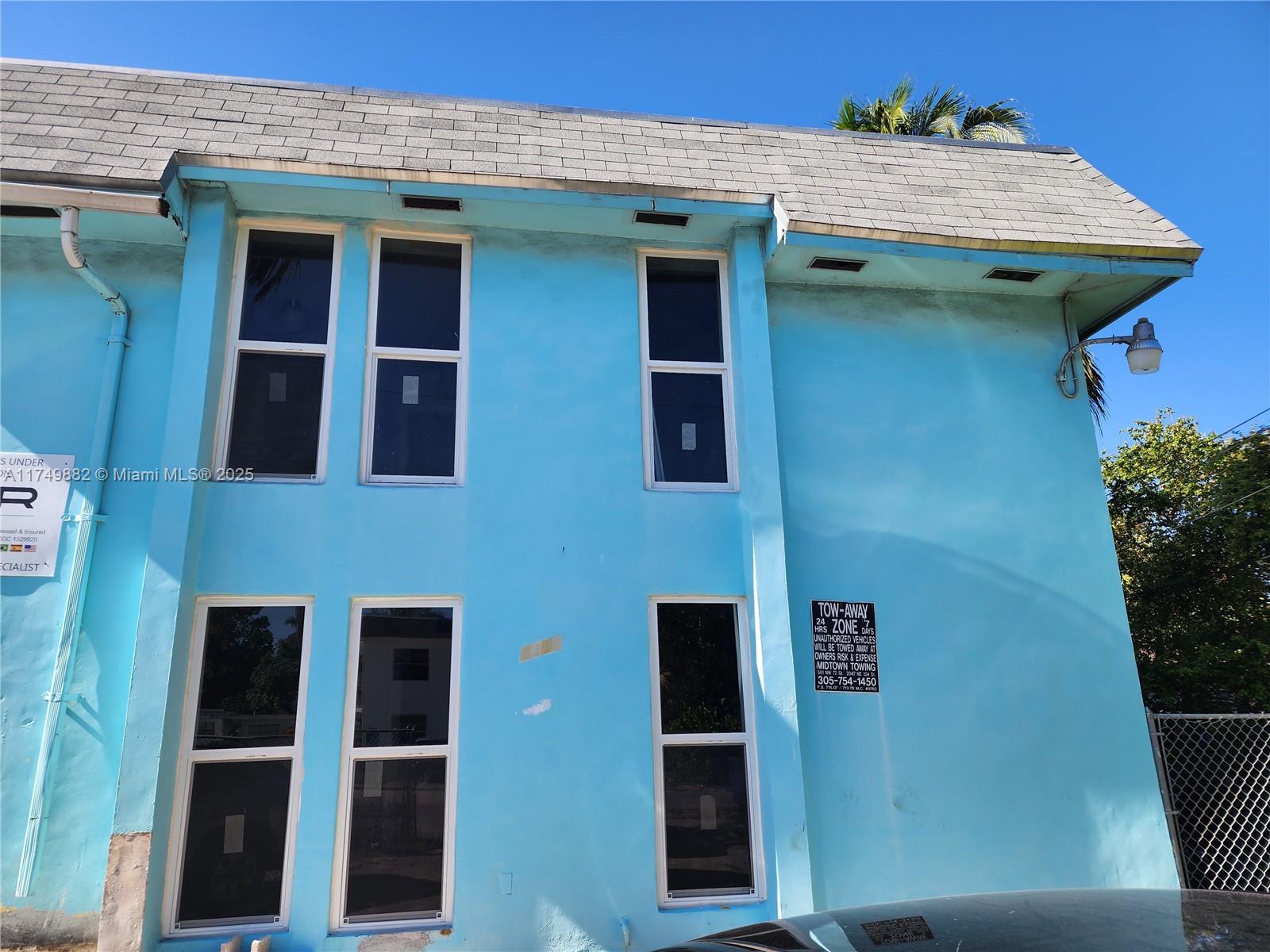 8312 Ne Miami Ct C Property Photo 1