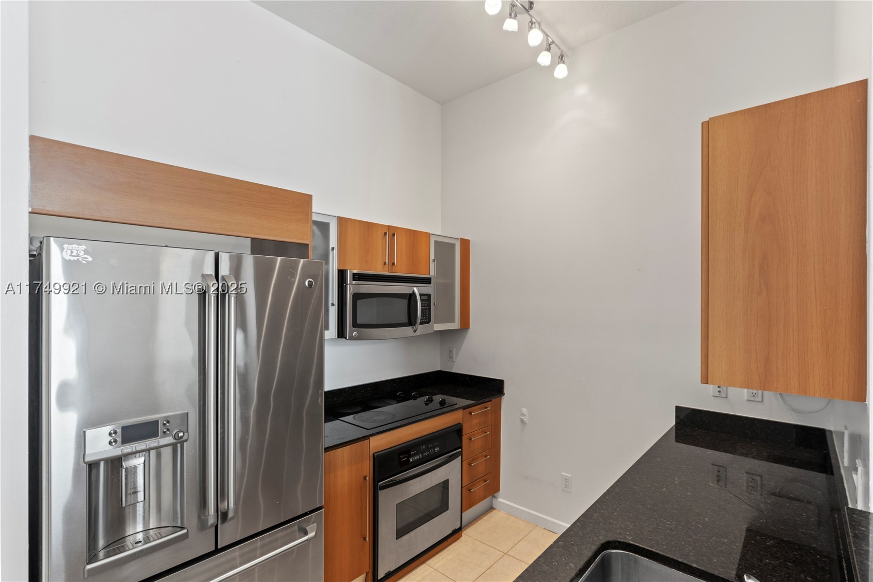 335 S Biscayne Blvd Uph02 Property Photo 23