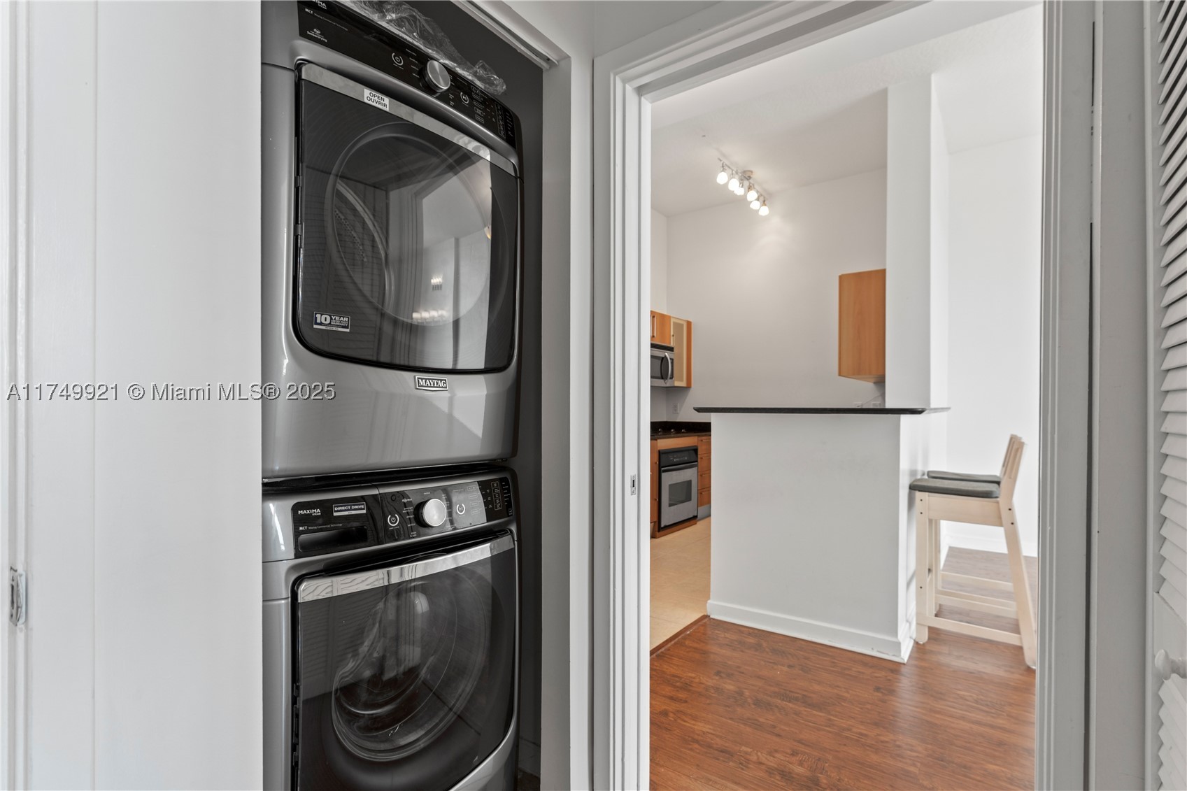335 S Biscayne Blvd Uph02 Property Photo 27