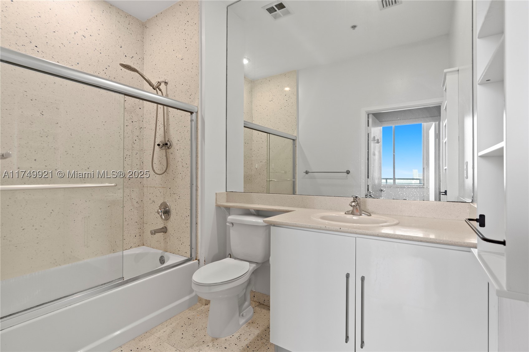 335 S Biscayne Blvd Uph02 Property Photo 28