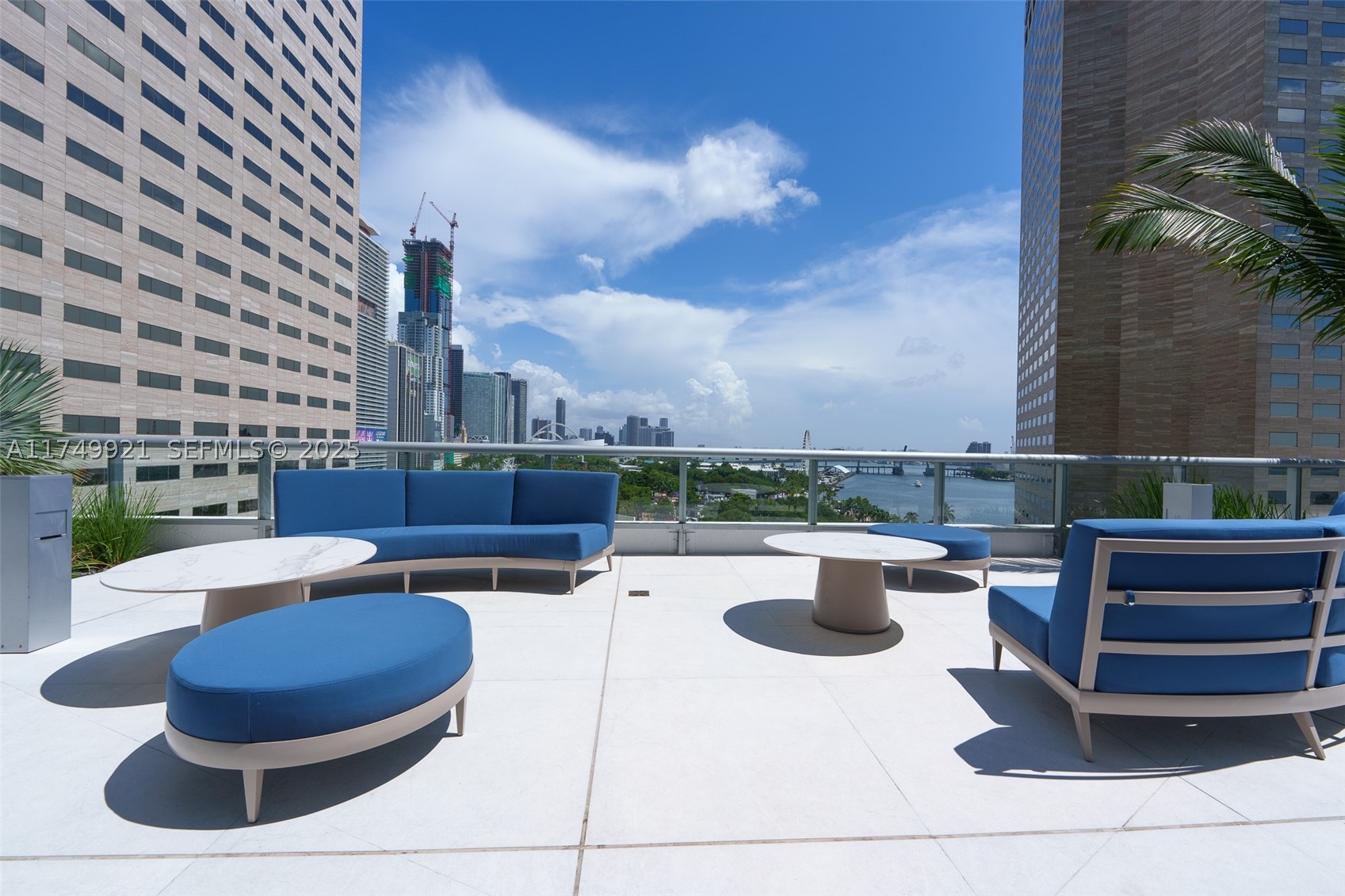 335 S Biscayne Blvd Uph02 Property Photo 40