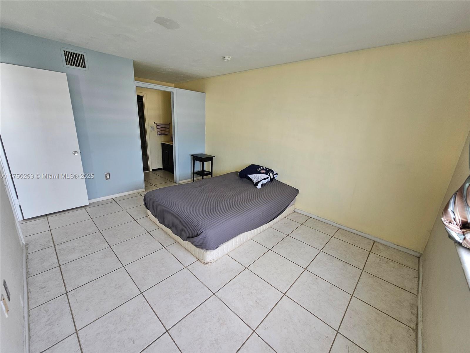 8024 Tatum Waterway Dr 5d Property Photo 10