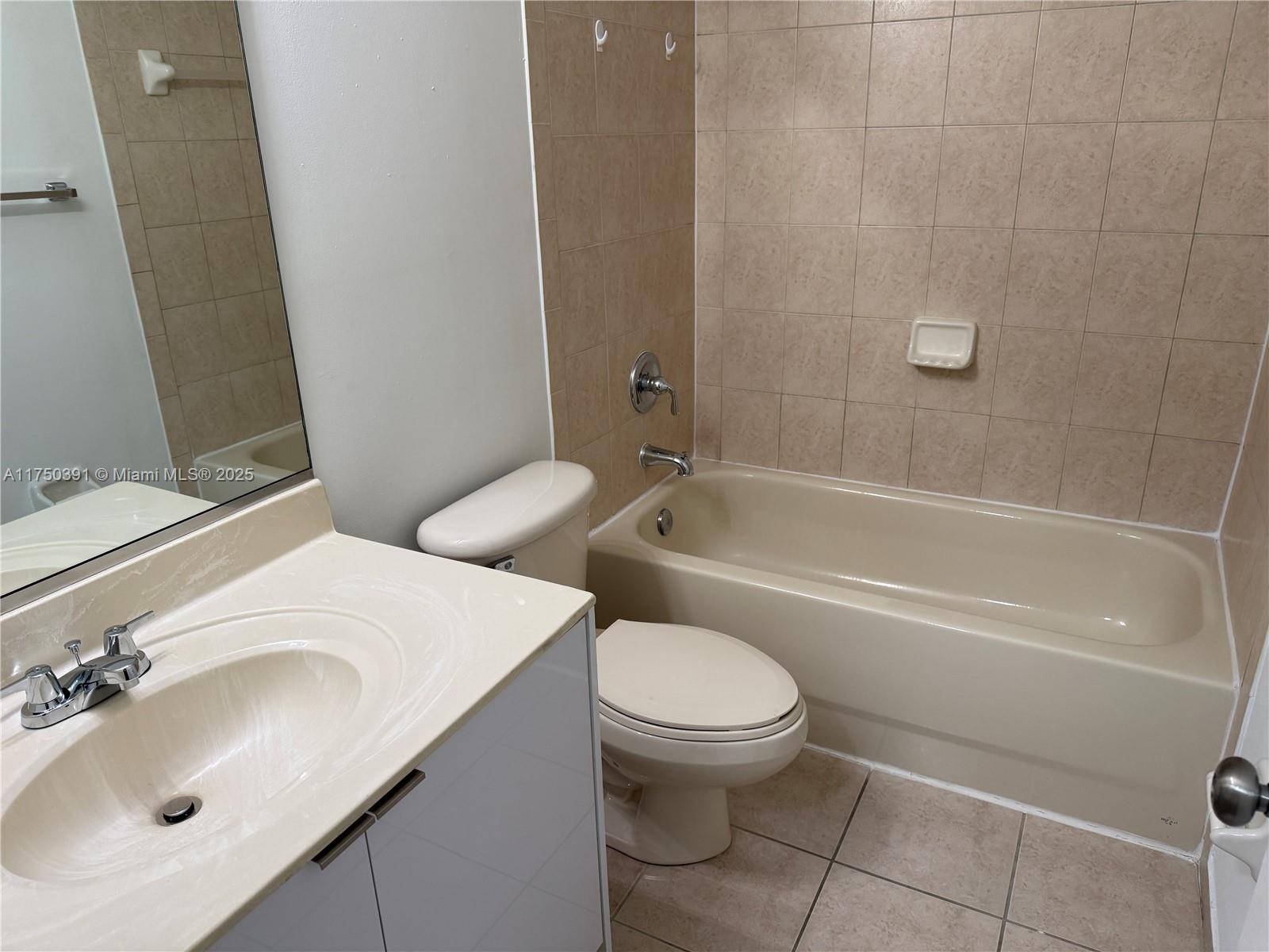 13990 Sw 260th St 102 Property Photo 21