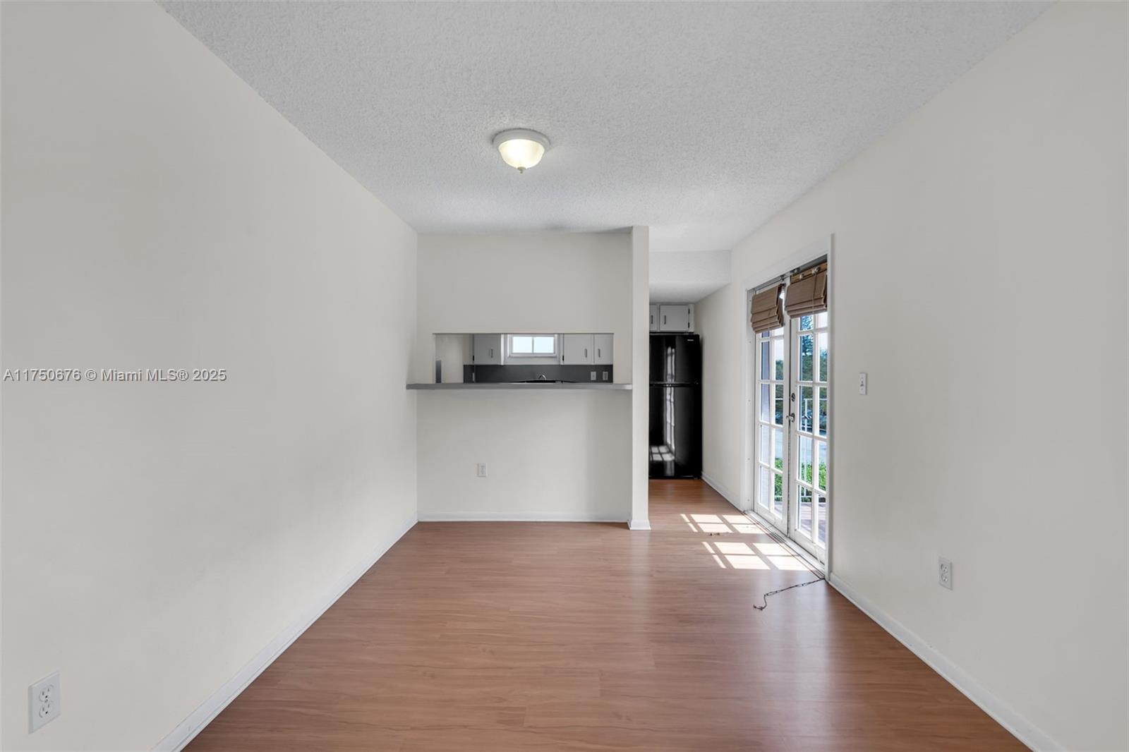 29 Santillane Ave 7 Property Photo 7