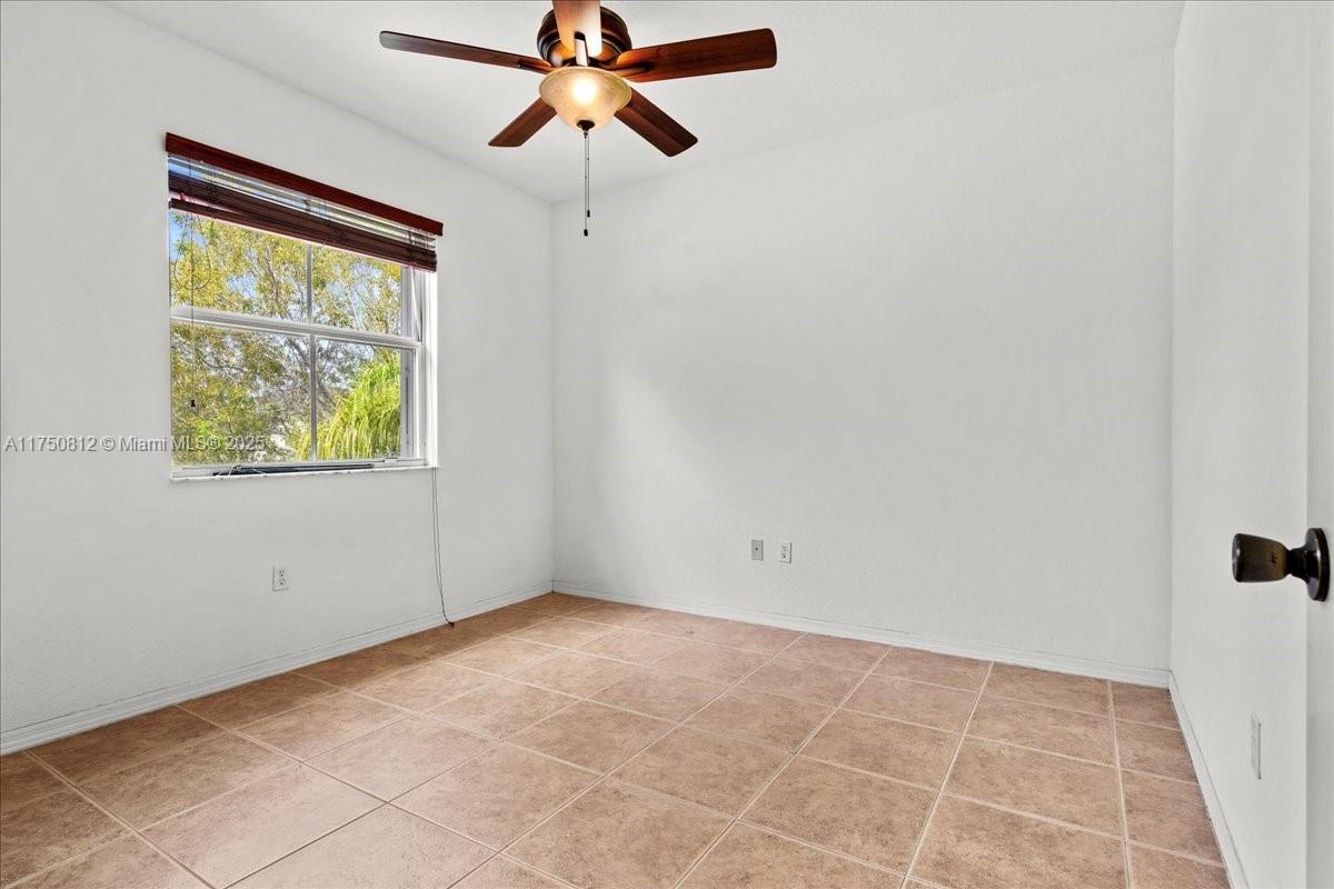 1597 Se 20th Ter Property Photo 19