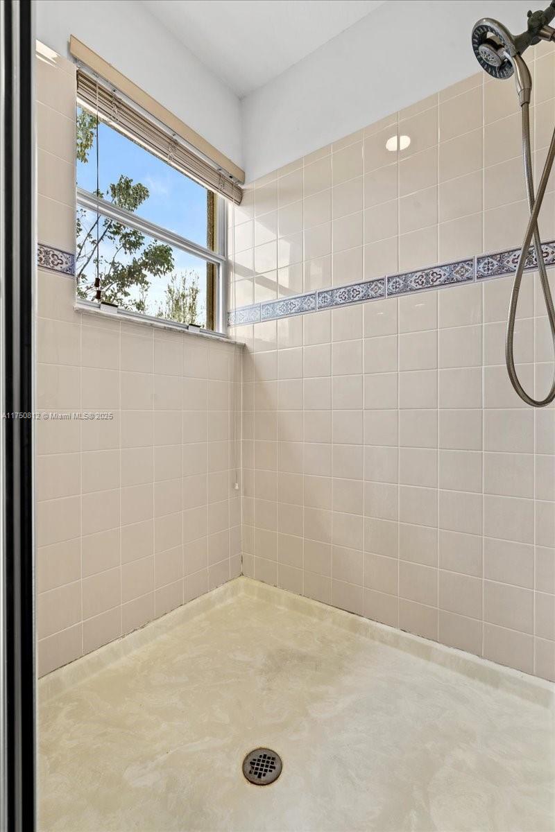1597 Se 20th Ter Property Photo 42