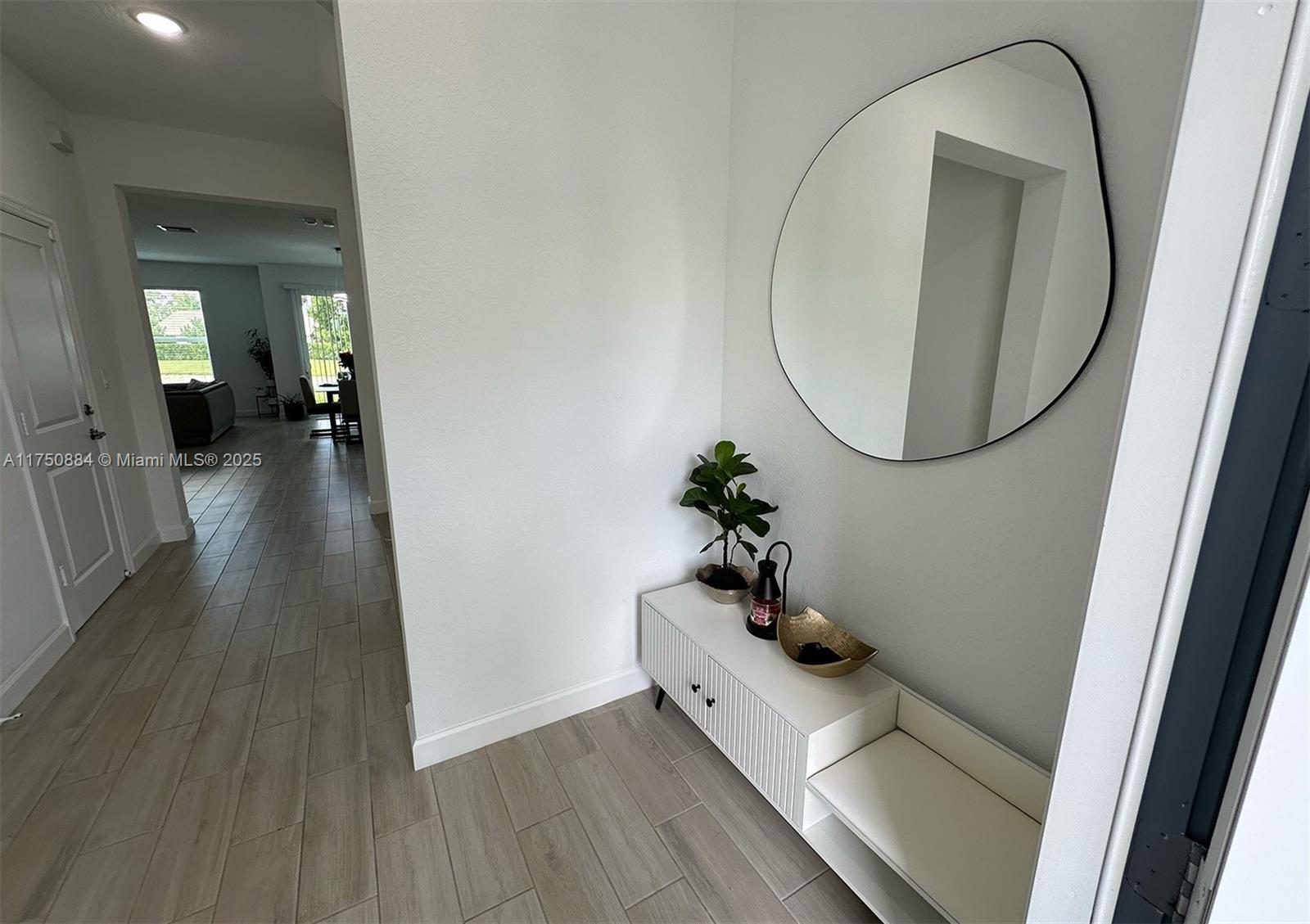 4151 Lagoon Shore Dr 4151 Property Photo 33