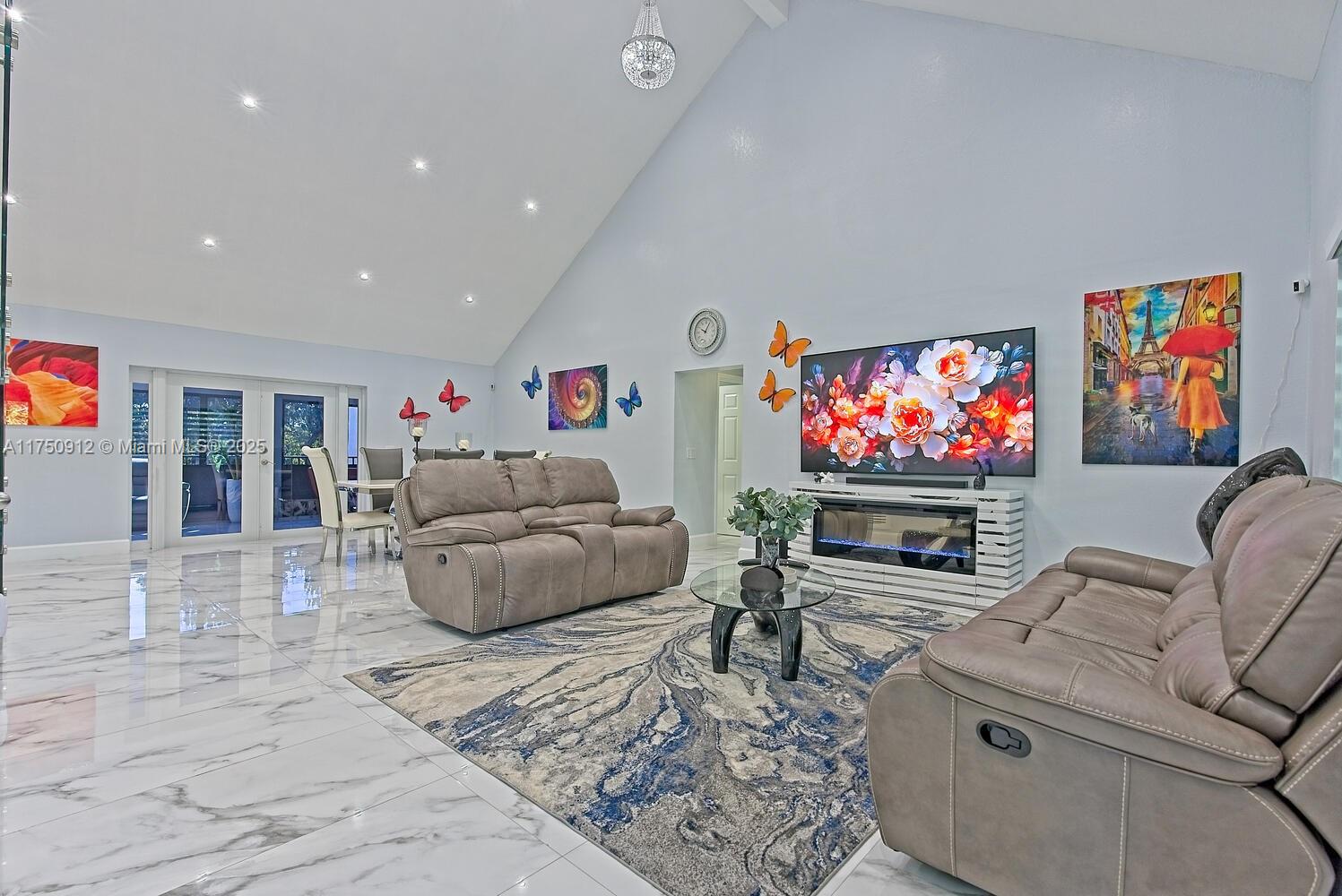 18955 Sw 264 Street Property Photo 8