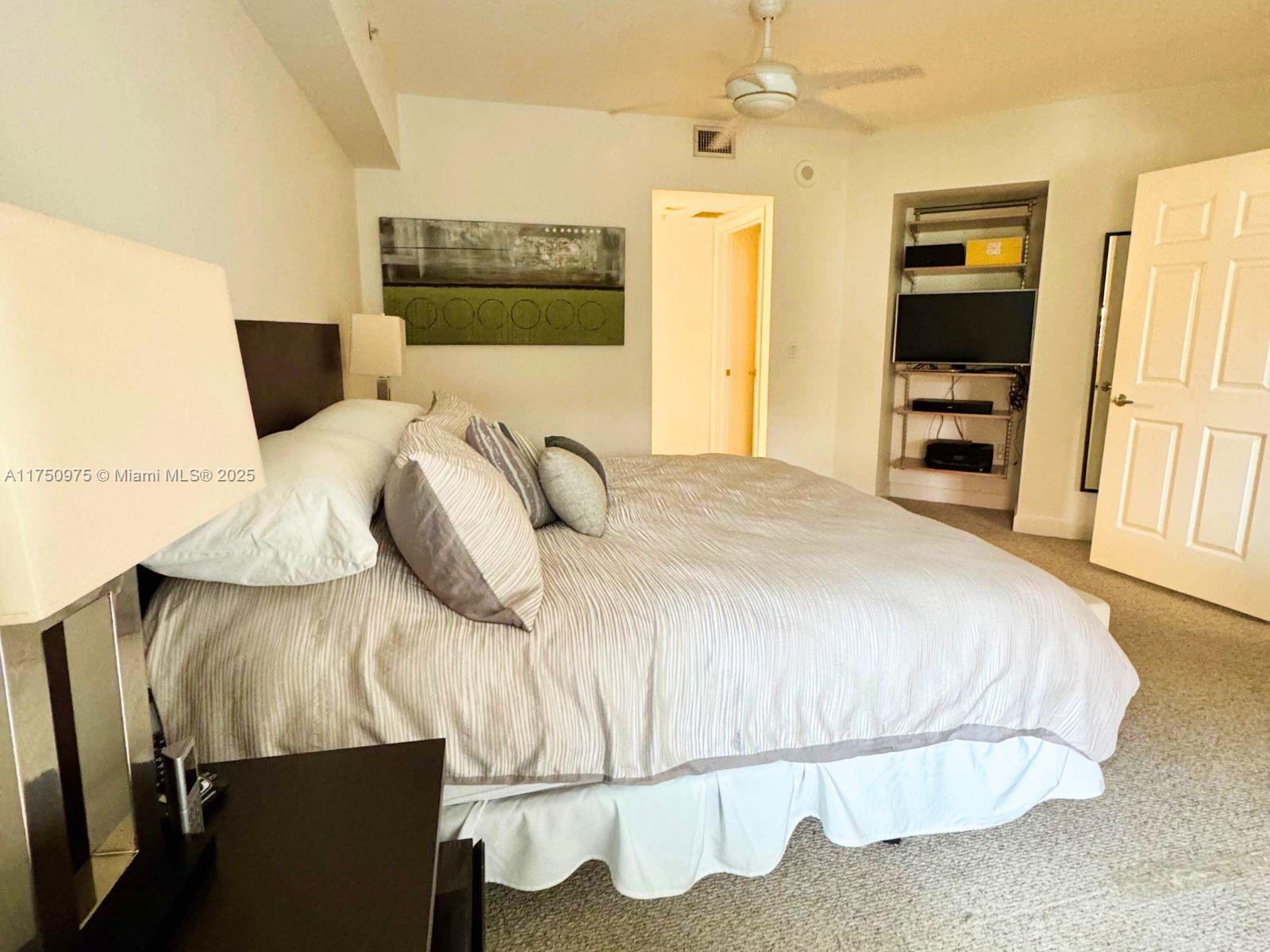 55 Merrick Way 707 Property Photo 9