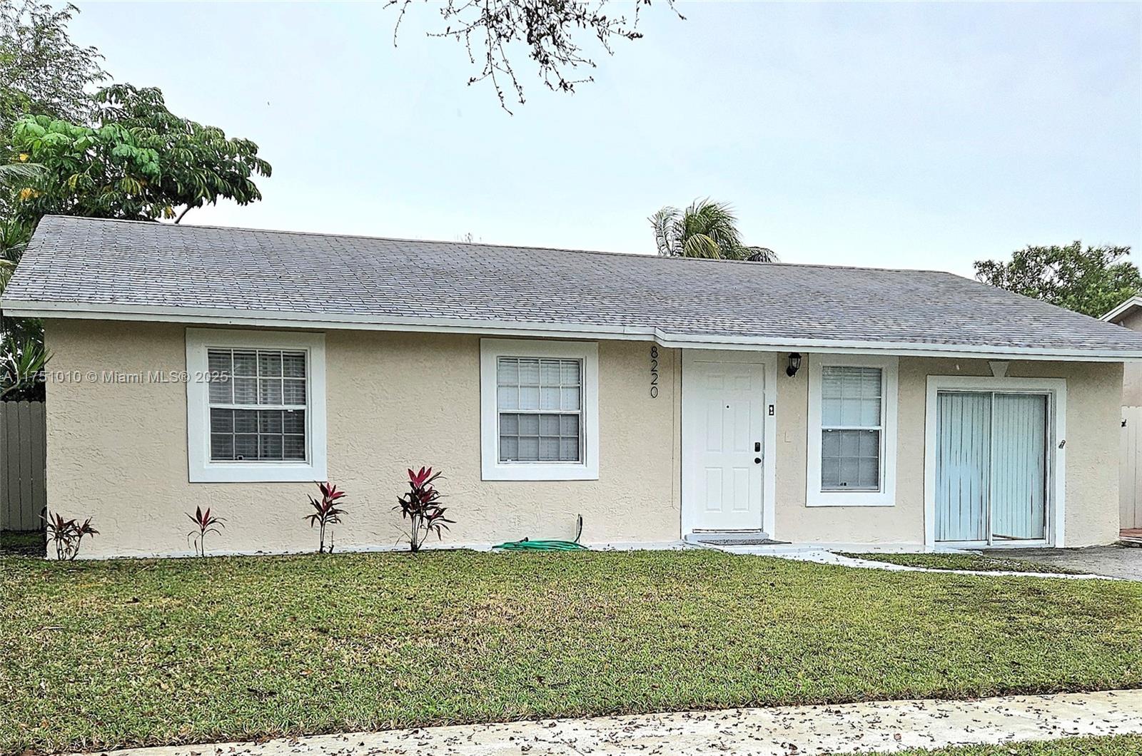 A11751010 Property Photo
