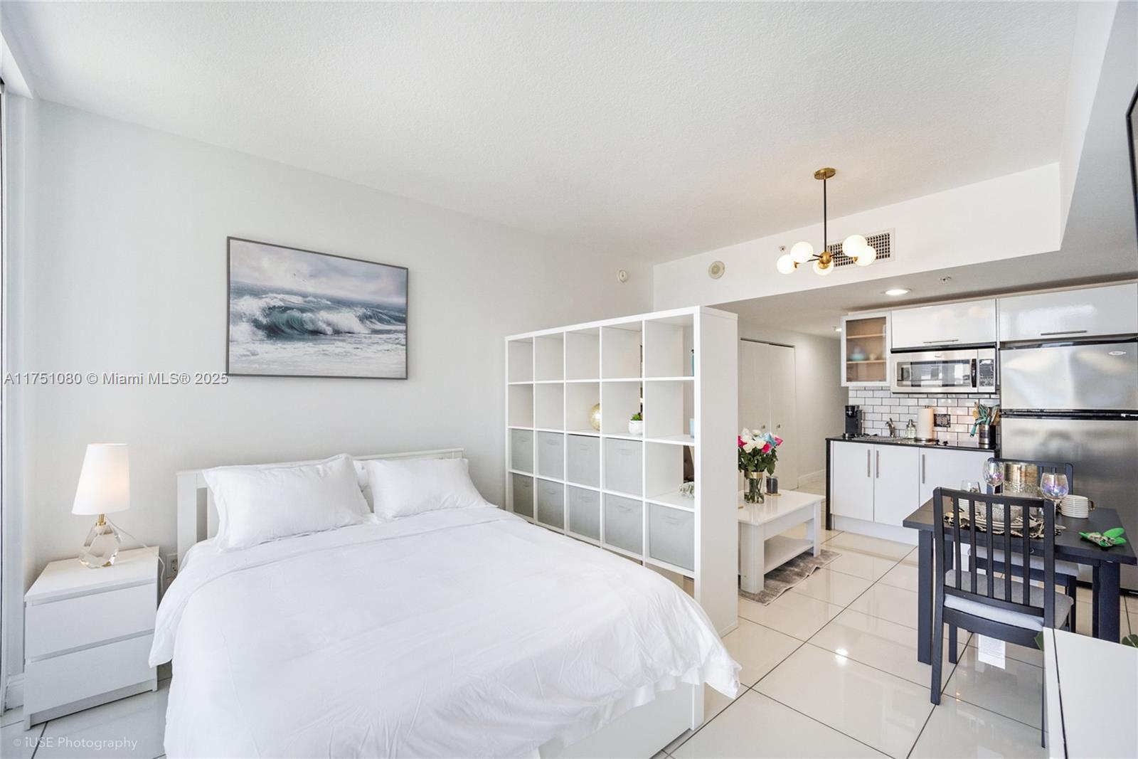 1750 N Bayshore Dr 1214 Property Photo 11