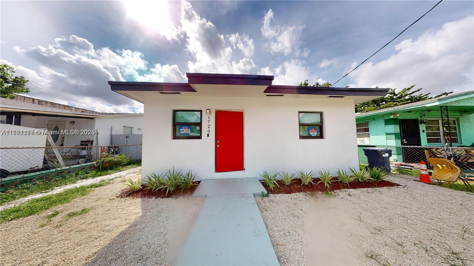 1720 Nw 68th Ter Property Photo