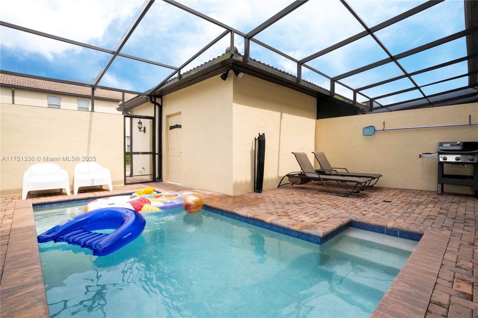 1901 Majorca Dr 0 Property Photo 14