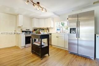 133 Valois Boulevard Property Photo 16