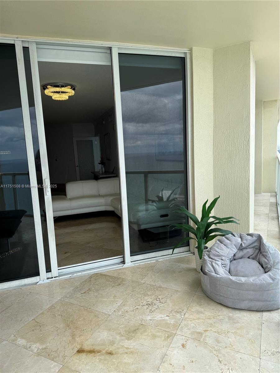 16699 Collins Ave 3905 Property Photo 11