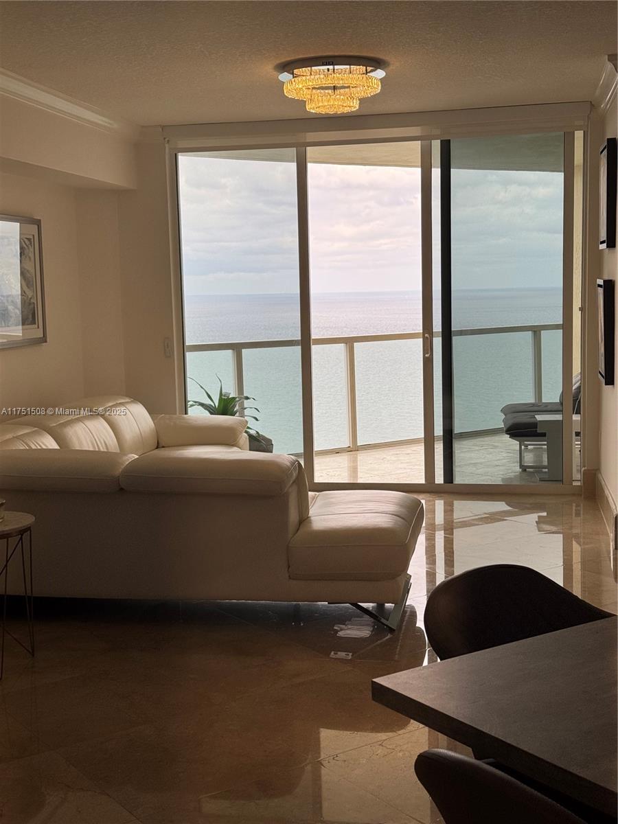 16699 Collins Ave 3905 Property Photo 12