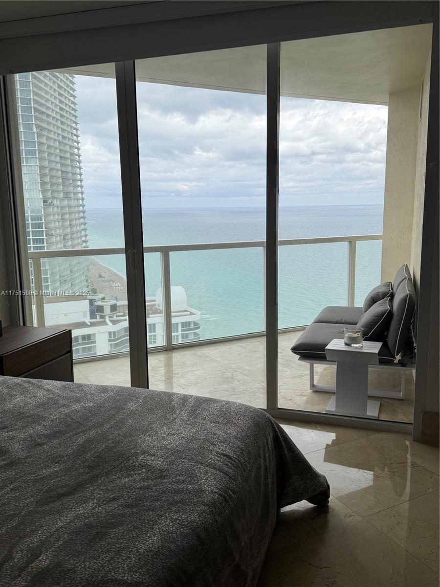 16699 Collins Ave 3905 Property Photo 17