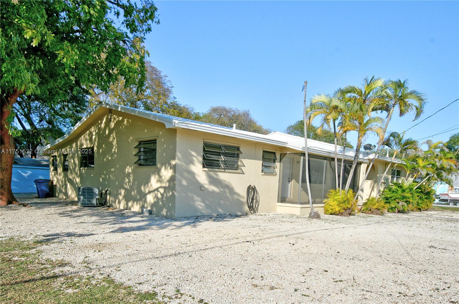 28 Bonefish Ave Property Photo 1