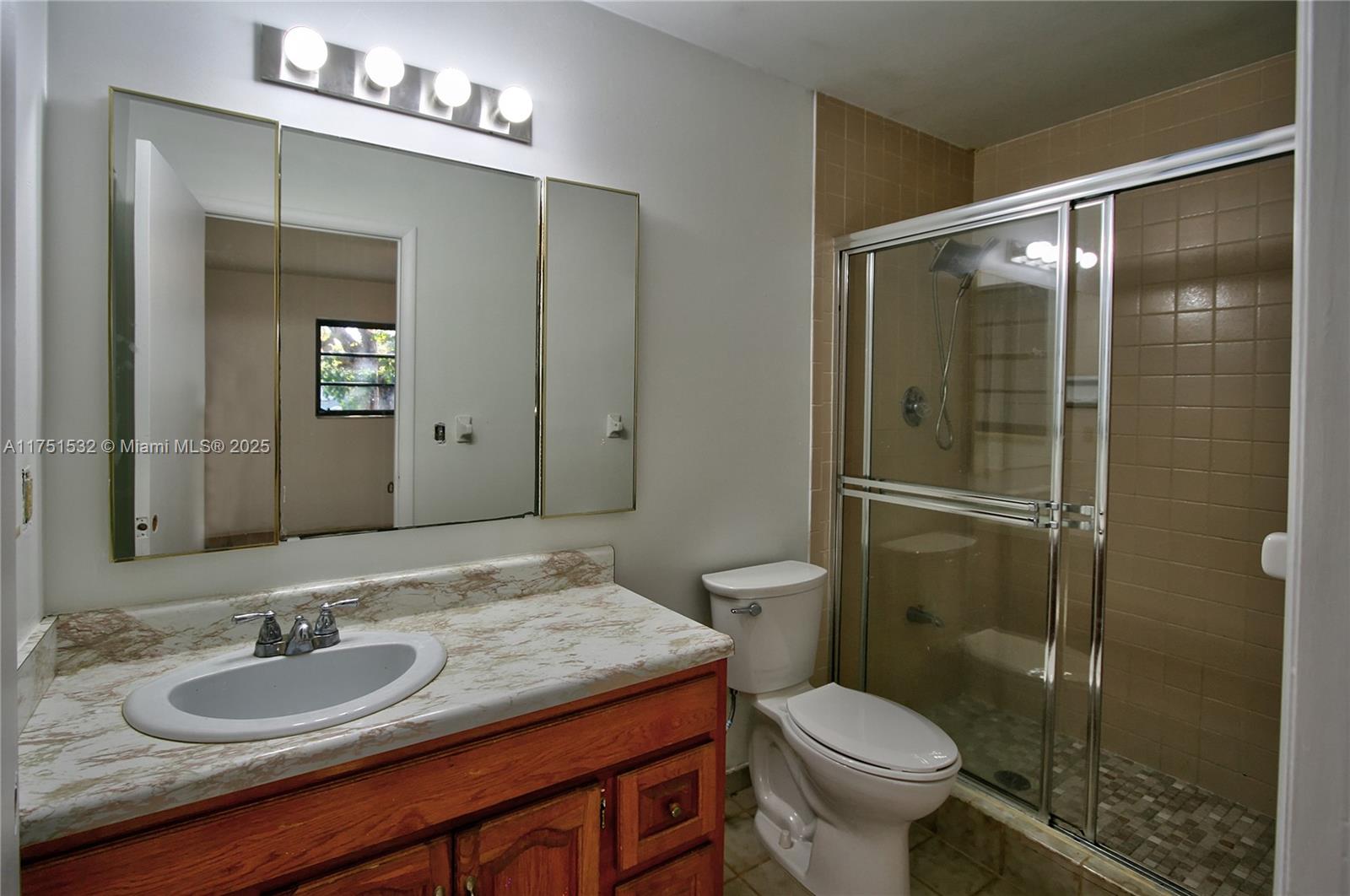 28 Bonefish Ave Property Photo 13