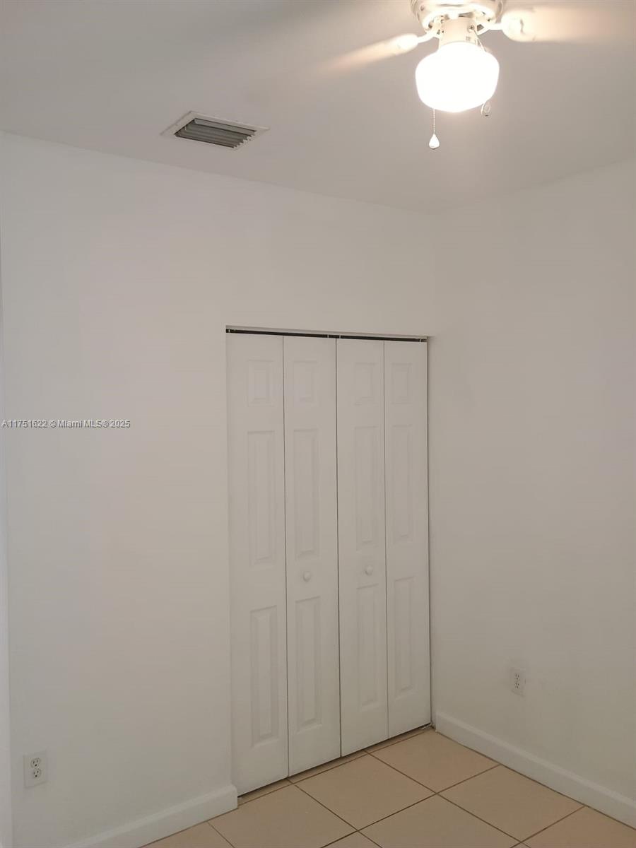 1490 Ne 33rd Ave 102-13 Property Photo 18
