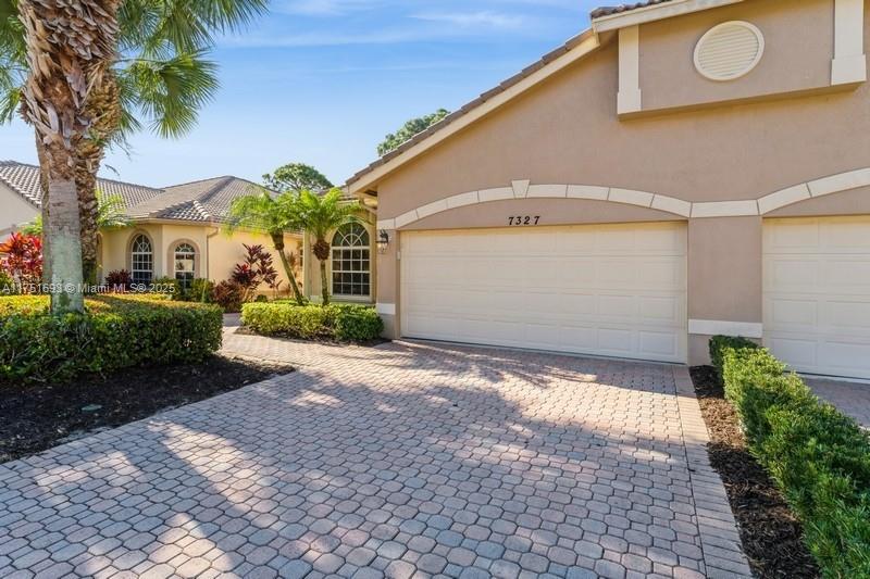 7327 Sea Pines Ct