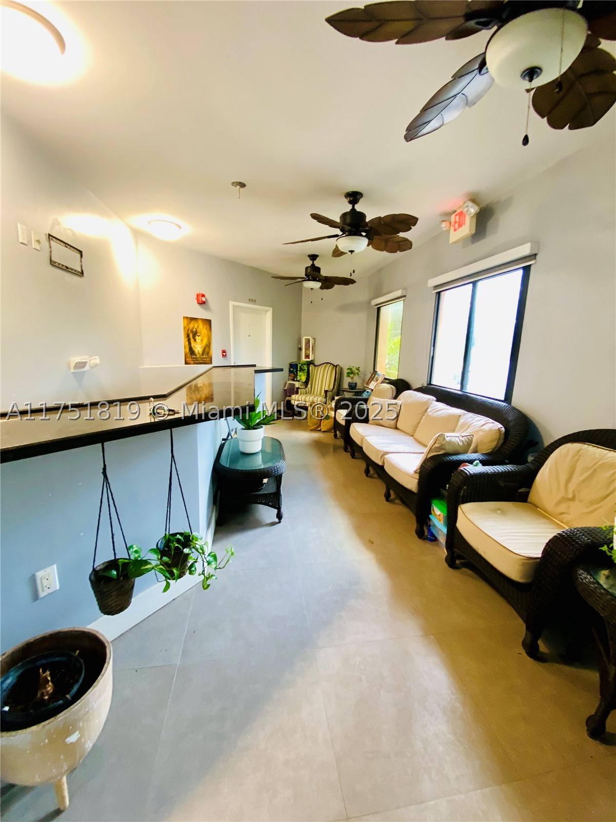200 Azure Way Property Photo 8