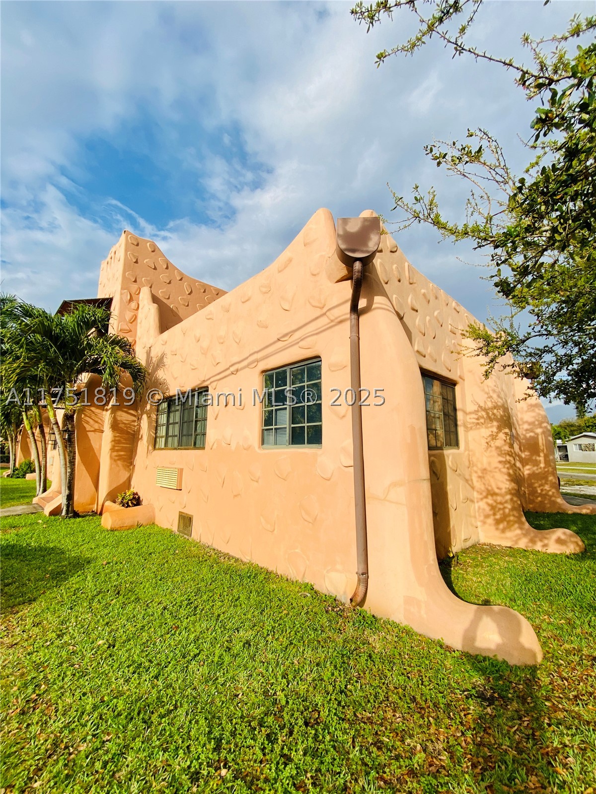 200 Azure Way Property Photo 16