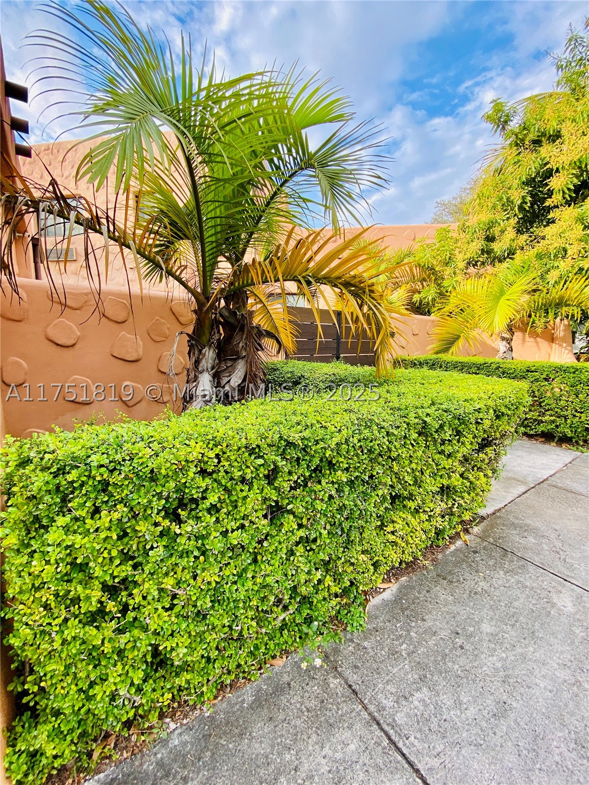 200 Azure Way Property Photo 17