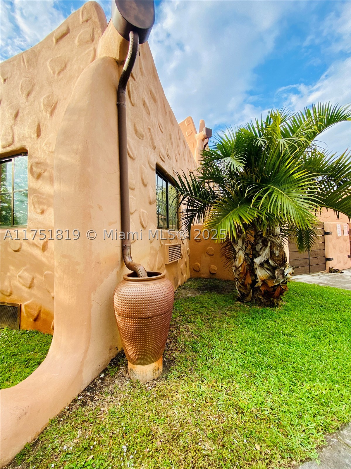 200 Azure Way Property Photo 19