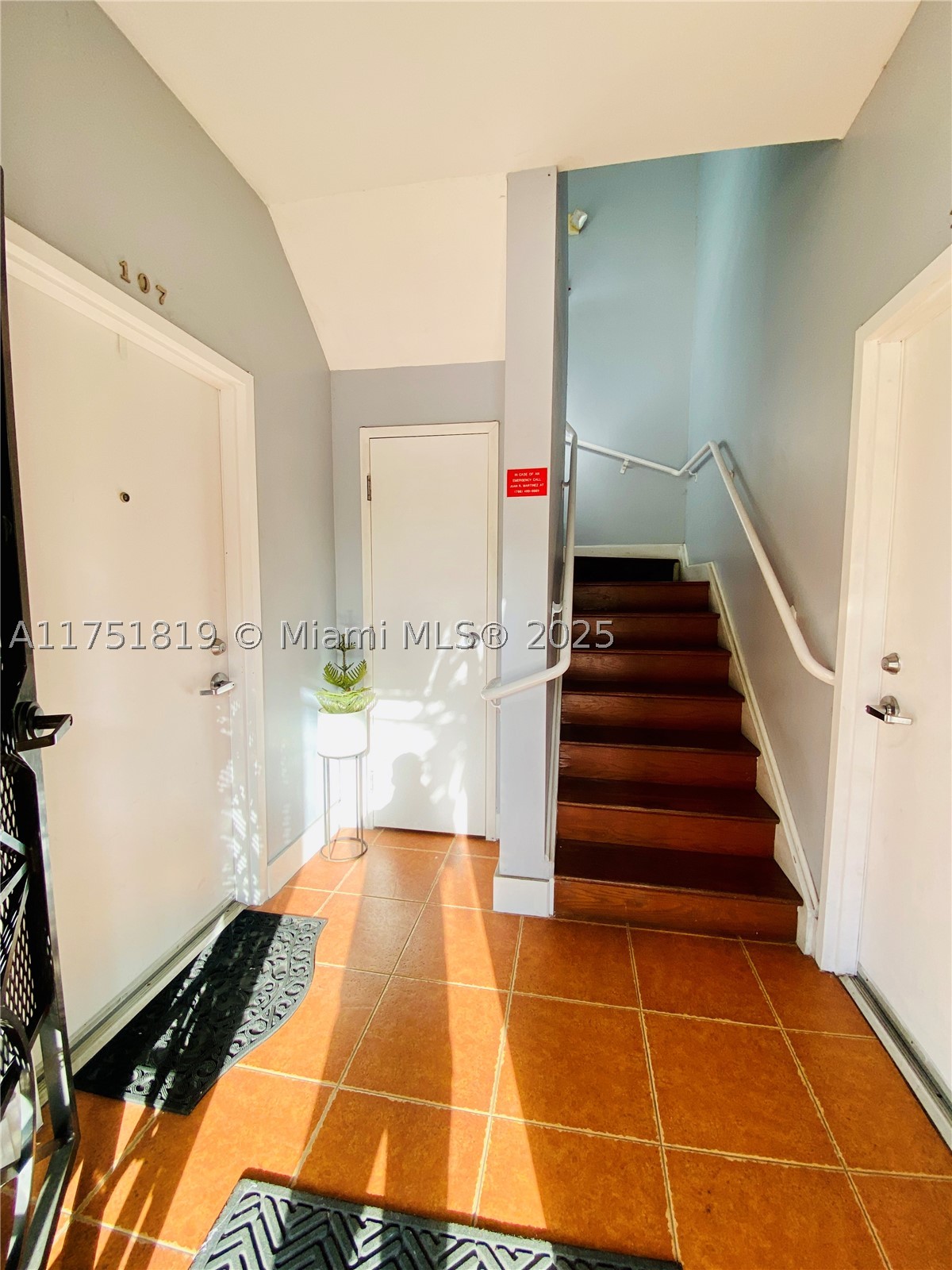 200 Azure Way Property Photo 26
