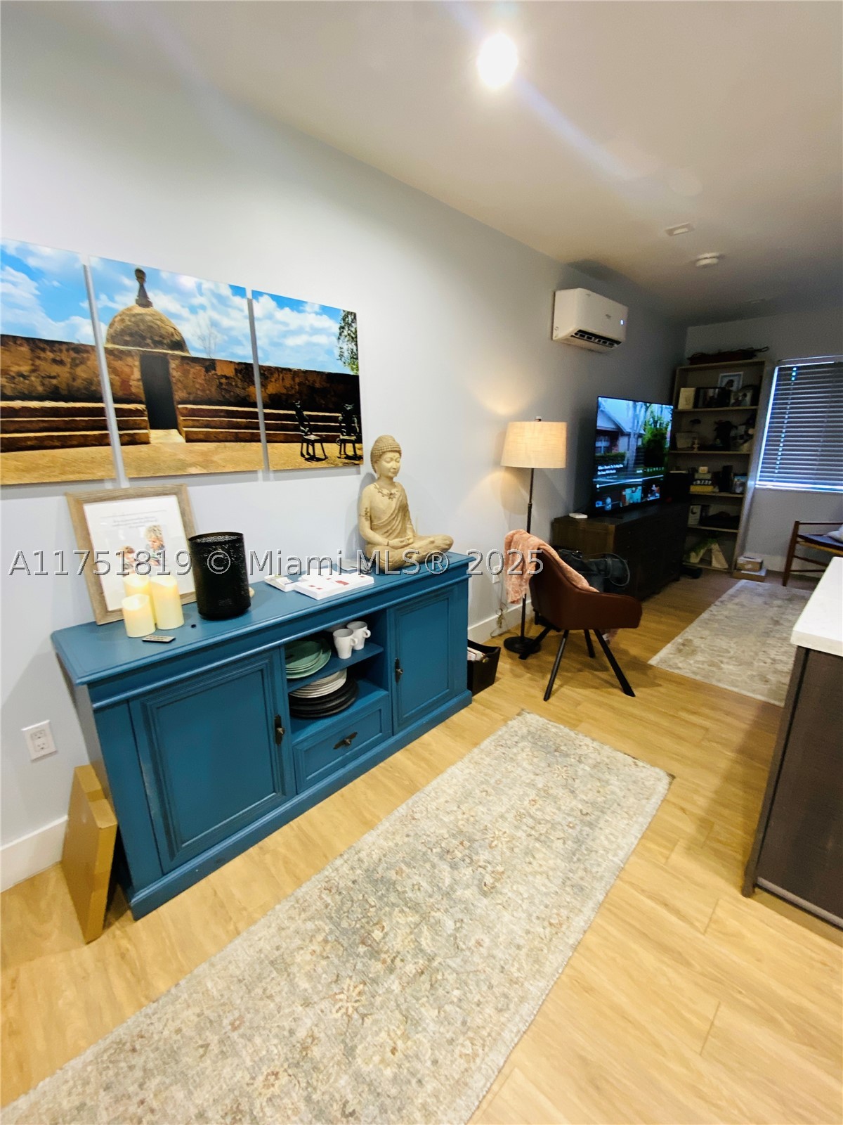 200 Azure Way Property Photo 34