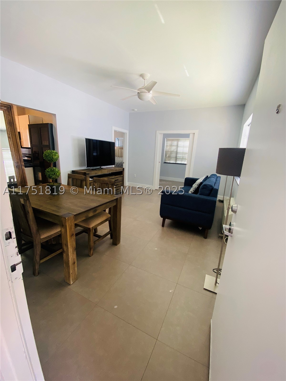 200 Azure Way Property Photo 43