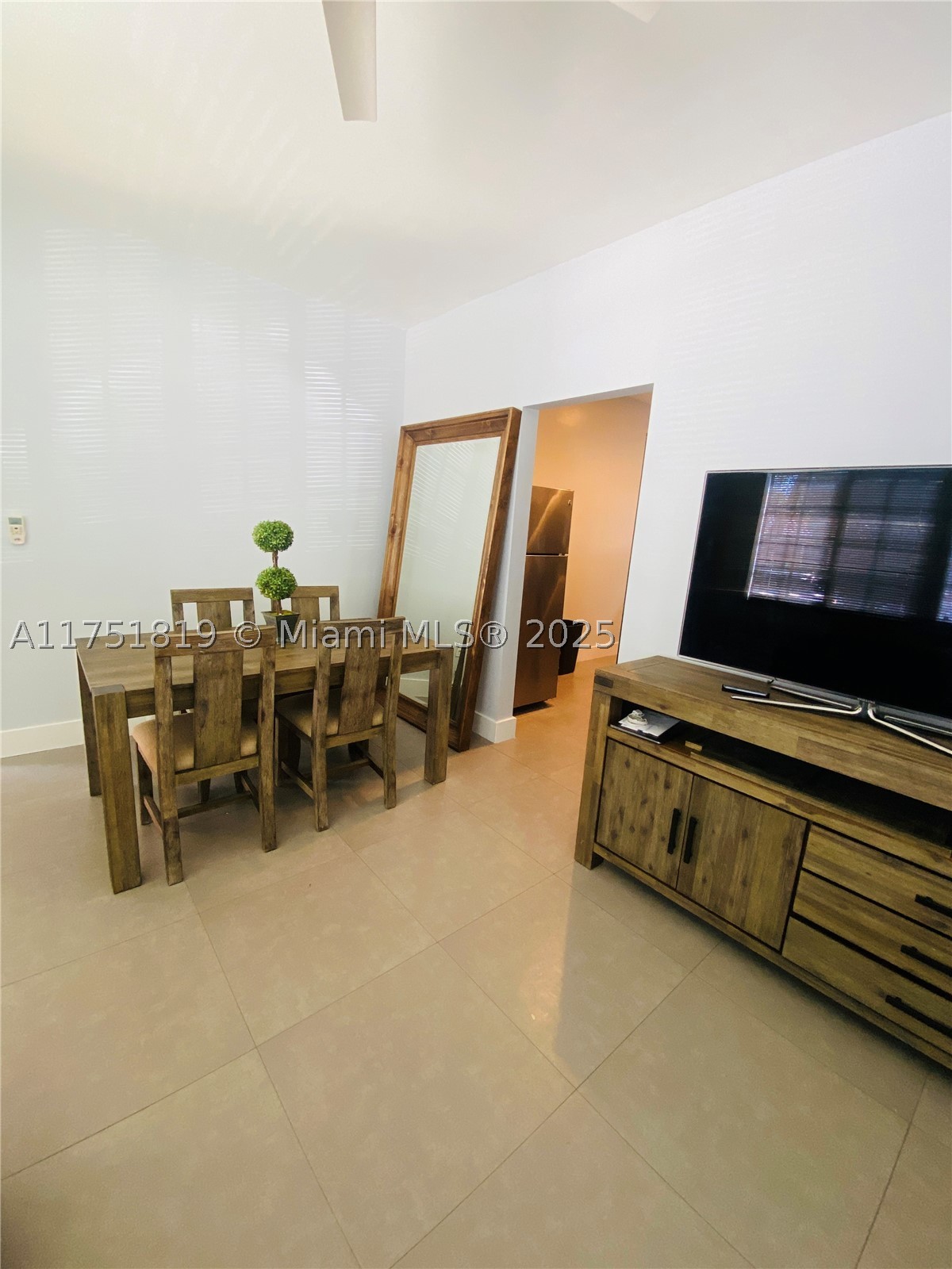 200 Azure Way Property Photo 44