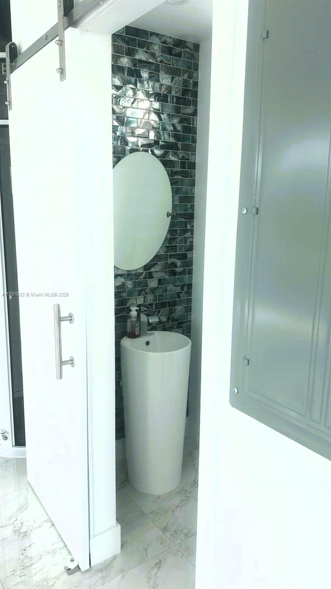 94825 Overseas Hwy #284 Property Photo 12