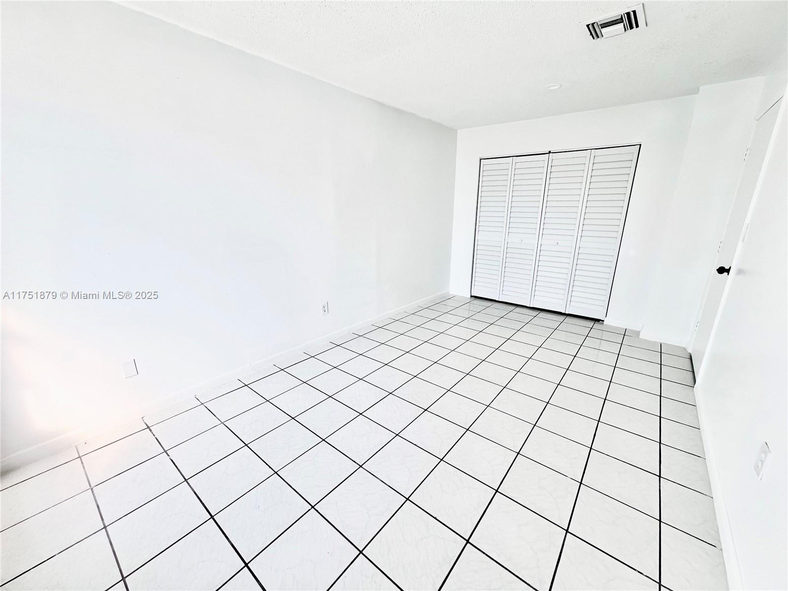 14208 Sw 283rd St Property Photo 4