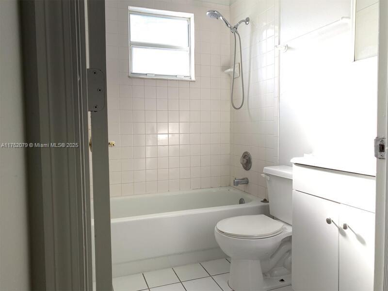 848 Sw 10th St N/a Property Photo 4