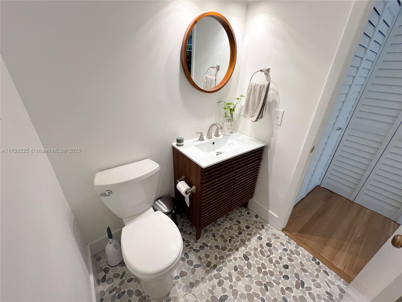 4555 Sw 68th Ct Cir 111 Property Photo 24
