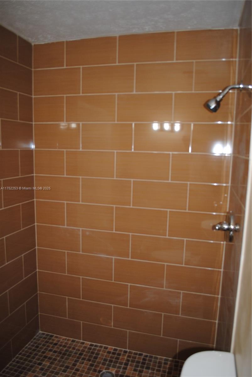 14118 Sw 282nd St . Property Photo 10
