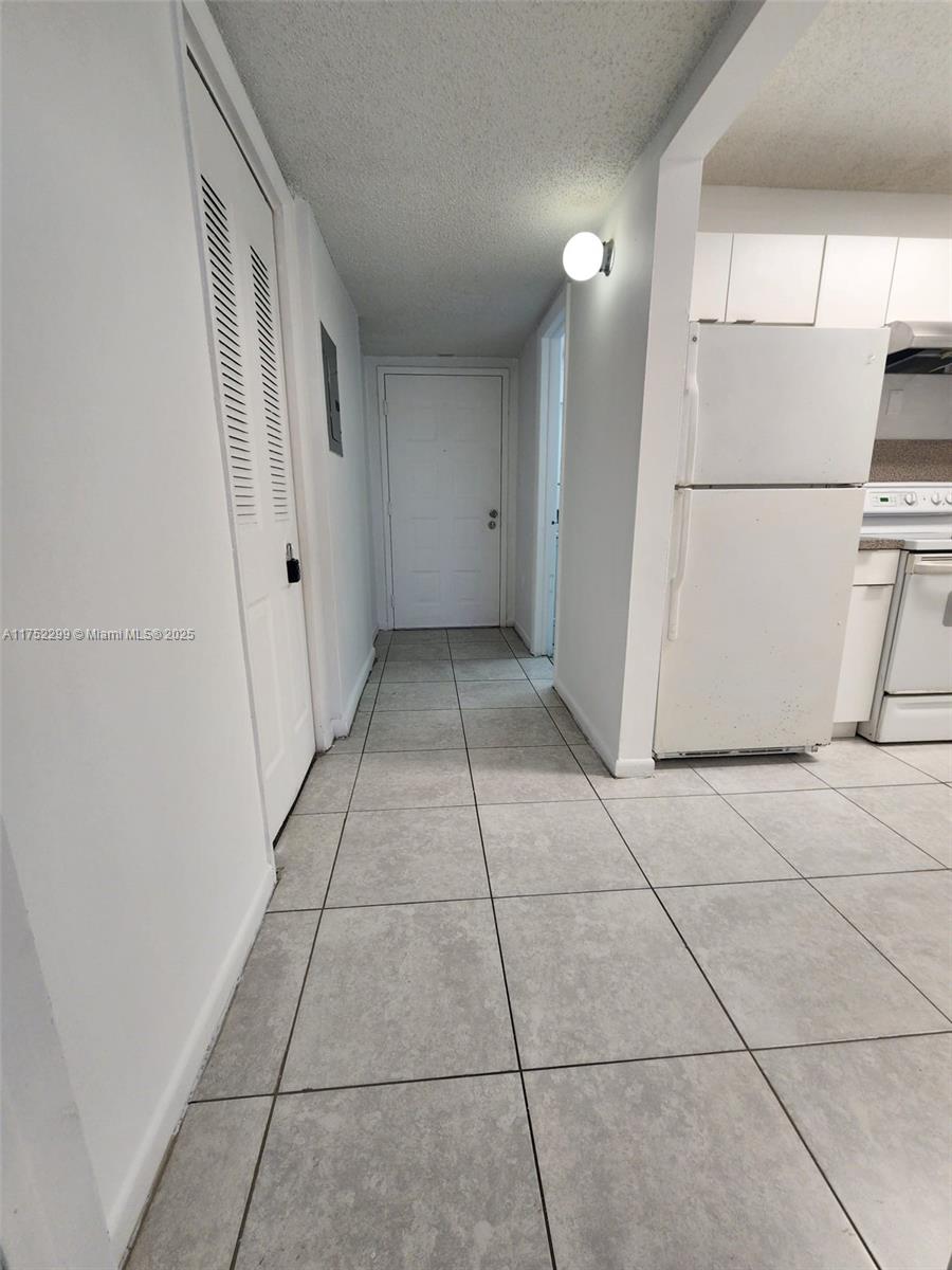 7000 Nw 186th St 4-424a Property Photo 1