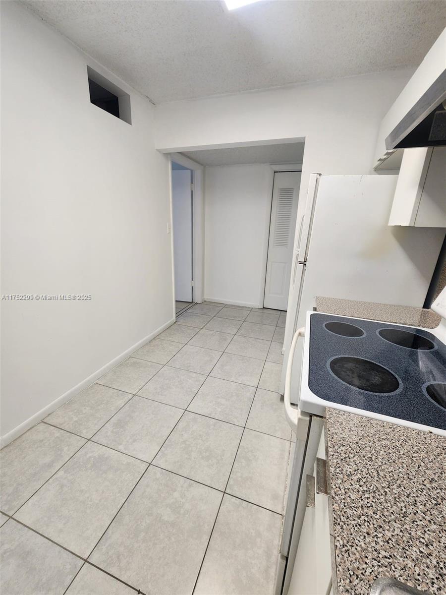 7000 Nw 186th St 4-424a Property Photo 3