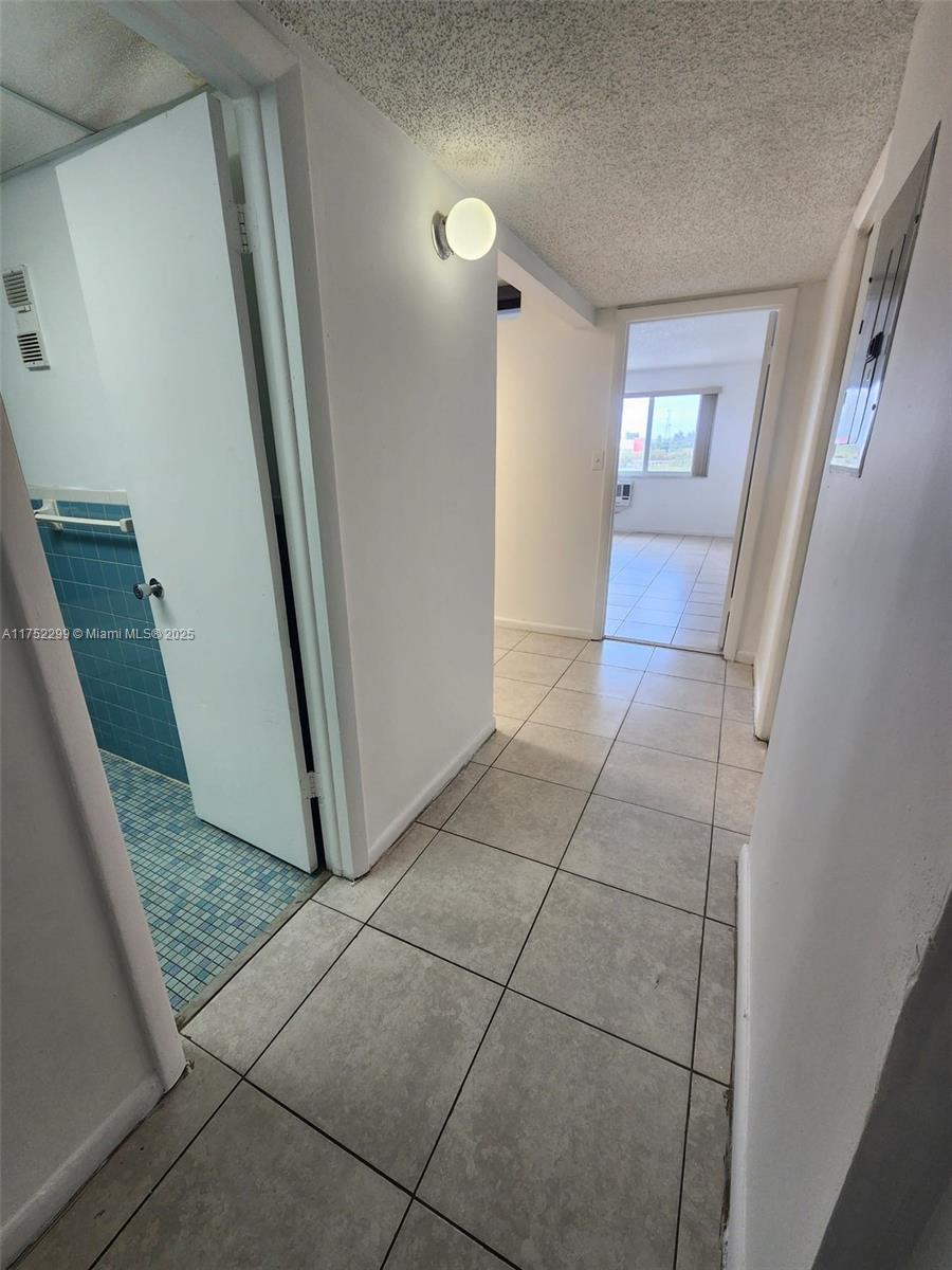 7000 Nw 186th St 4-424a Property Photo 6