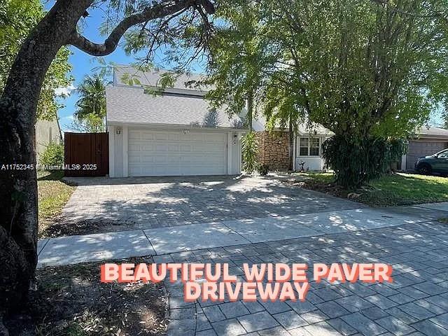 1350 S Fieldlark Ln Property Photo 1