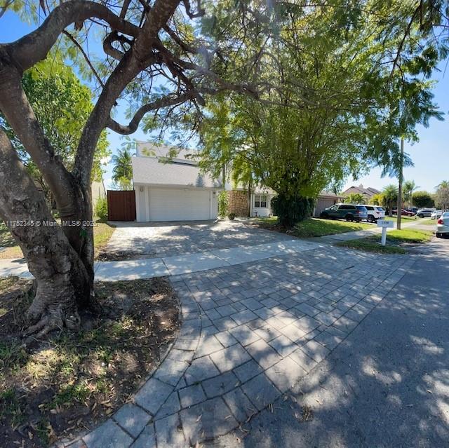 1350 S Fieldlark Ln Property Photo 3