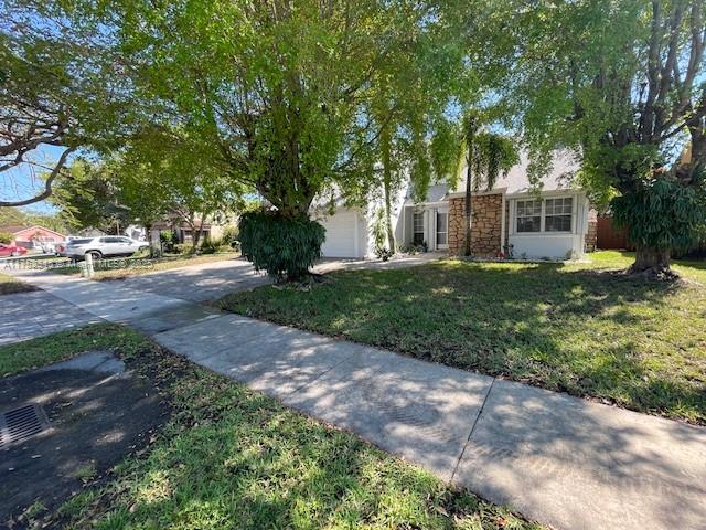 1350 S Fieldlark Ln Property Photo 4